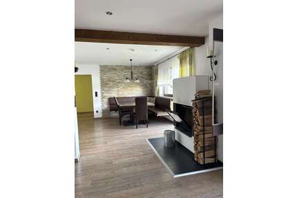 Haus zum Mieten in Freilassing 1.850,00 € 165 m²