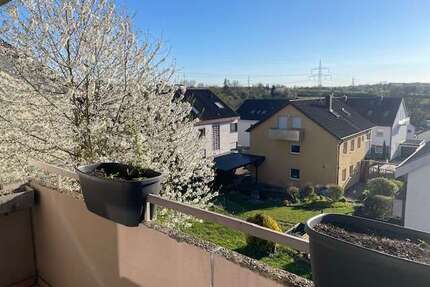 Wohnung zum Kaufen in Wendlingen am Neckar 180.000,00 € 74 m²