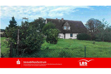 Haus zum Kaufen in Laage 91.000,00 € 146 m²