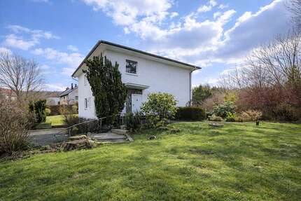 Haus zum Kaufen in Gefrees 425.000,00 € 270 m²