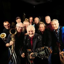 Dr. Mablues and the detail horns - Kulturdenkmal Grandhotel Waldlust