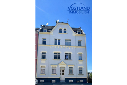 Mehrfamilienhaus teilweise vermietet mit Sanierungsbedarf - Oelsnitz