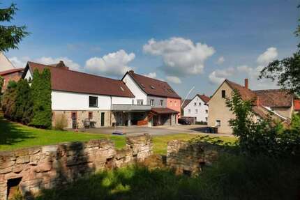 Haus zum Kaufen in Bürgel 279.000,00 € 200 m²