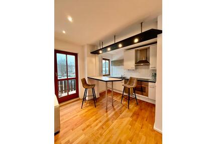 Möblierte 2-Zi. Whg mit Westbalkon und EBK - Bezugsfrei - München Allach-Untermenzing