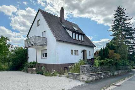 Haus zum Kaufen in Eggolsheim 299.000,00 € 170 m²