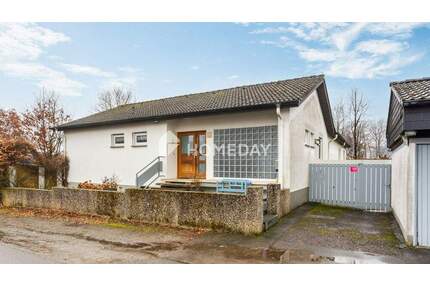 Großzügiges Wohnen in Pirmasens mit eigenem Pool, Sauna und großem Grundstück inkl. 300 qm Gewerbe