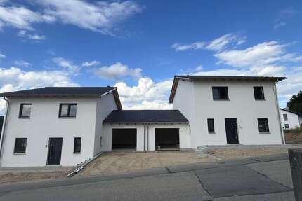 Haus zum Kaufen in Willmering 515.000,00 € 132.25 m²