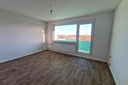 Einzigartige Wohnung mit 2 Bädern, großer Wohnküche und Balkon - 300 € Wunschgutschein geschenkt* - Prenzlau