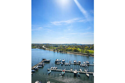 Leben über Schleswig! Wachwerden mit der Sonne im Gesicht. ETW für die Zukunft. - Schleswig / Friedrichsberg