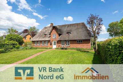 Haus zum Kaufen in Niebüll 369.000,00 € 145 m²