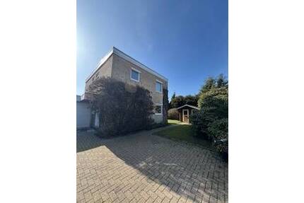 Haus in Wildeshausen - 239.000,00&nbsp;EUR Kaufpreis, ca.&nbsp; 103,00&nbsp;m&sup2;&nbsp;Wohnfl&auml;che in Wildeshausen (PLZ: 27793)