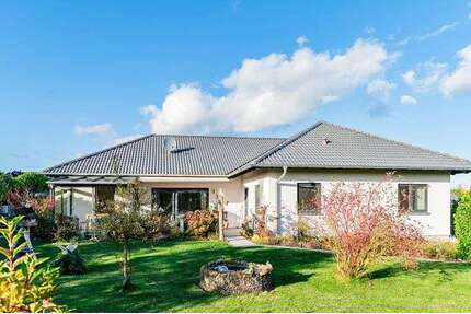 Haus zum Kaufen in Steinbergkirche 548.000,00 € 151 m²
