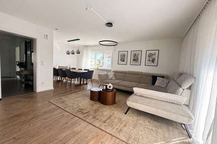 Haus zum Mieten in Hennef 1.500,00 € 120 m²