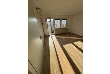 Wohnung zum Mieten in Esslingen 1.760,00 € 158 m²