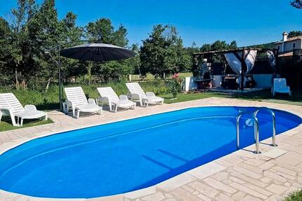 Ferienhaus mit pool - Istrien - 150,00&nbsp;EUR Kaltmiete, in Stolberg (Rhld.) (PLZ: 52223) Büsbach