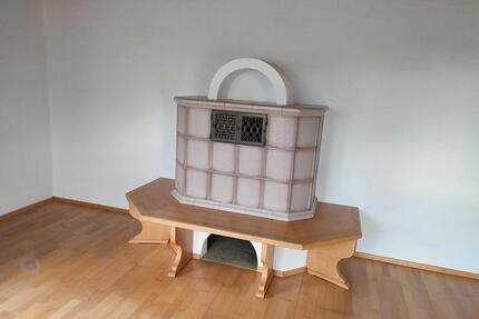 Vermiete 83m² Wohnung mit Balkon, Gartenanteil, Kellerraum+Garage - Osterberg