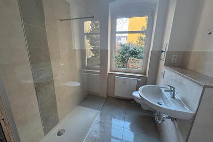 Erstbezug nach Sanierung - Wohnung mit Süd-Balkon - Zwickau Zwickau-Nord