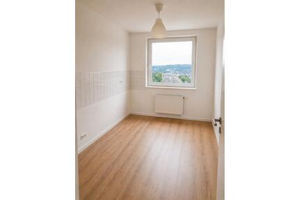 2-Zimmer-Dachgeschosswohnung mit Balkon - Wuppertal Gemarkung Langerfeld