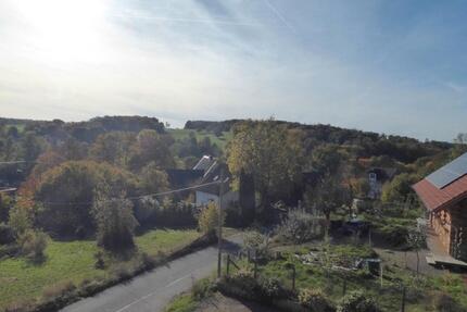 Helle 122qm Wohnung mit Balkon in 51580 Reichshof-Lepperhof
