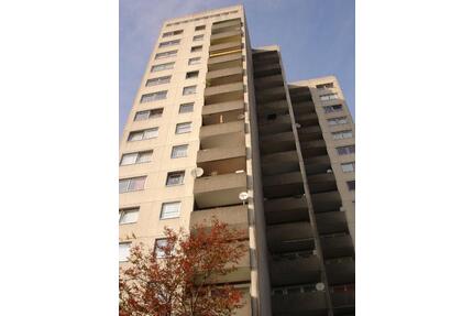 Großzügige 2 12 Zimmer Wohnung in zentraler Lage - Kassel Nordshausen