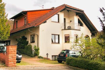 1-Zimmer-Wohnung möbliert - 450,00&nbsp;EUR Kaltmiete, ca.&nbsp; 33,00&nbsp;m&sup2; in Schriesheim (PLZ: 69198)