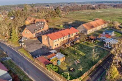 MFH mit 16 Einheiten und Top-Potenzial zur flexiblen Nutzung in Feldrandlage - Roggentin OT Blankenförde