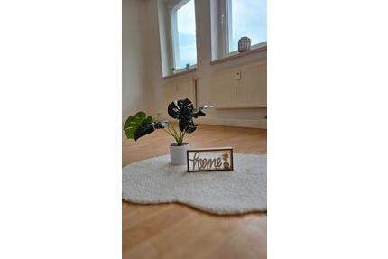 Familienfreundliche 3-Raumwohnung mit viel Platz & Top-Lage - Schönebeck (Elbe)