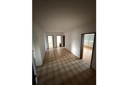 3 12 Zimmerwohnung Untergrupppenbach - Untergruppenbach