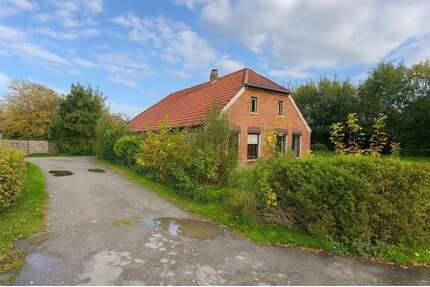 Haus zum Kaufen in Wangerland Waddewarden 149.850,00 € 106.02 m² - Wangerland / Waddewarden