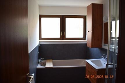 Gepflegte 3-Zimmer-Wohnung Süd-Balkon - provisionsfrei - Aichtal