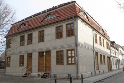 Modernes Altbau-Flair für Singles & Paare - Nauen
