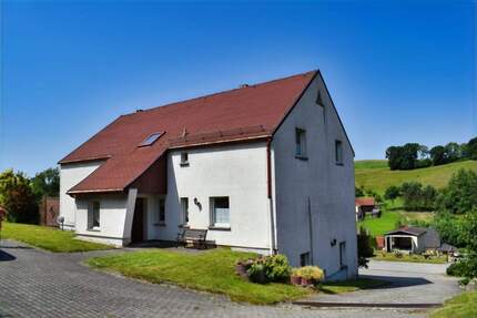 Großzügiges Zweifamilienhaus mit Weitblick - Raum für Ideen, Ruhe und Zukunft - Bischofswerda Großdrebnitz