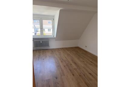 Schöne 2 Zimmer-Wohnung im Wasserviertel - Duisburg