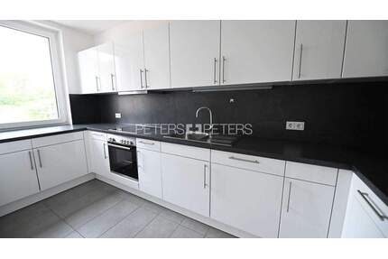 + Ihr neues Zuhause auf zwei Etagen + - Hamburg Jenfeld