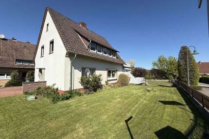 Haus zum Kaufen in Rinteln - Möllenbeck 207.500,00 € 181 m²