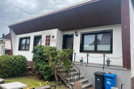 Einfamilienhaus mit Vollkeller - 260.000,00&nbsp;EUR Kaufpreis, ca.&nbsp; 89,00&nbsp;m&sup2; in Lüdersdorf (PLZ: 23923)