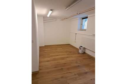 Wohnung zum Mieten in Augsburg 1.500,00 € 150 m²