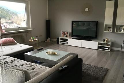 Helle 4 Zimmerwohnung mit 2 Balkonen in Alpirsbach