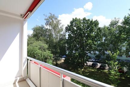 2-Zimmerwohnung mit großem Schlafzimmer und Dusche - Chemnitz Kapellenberg