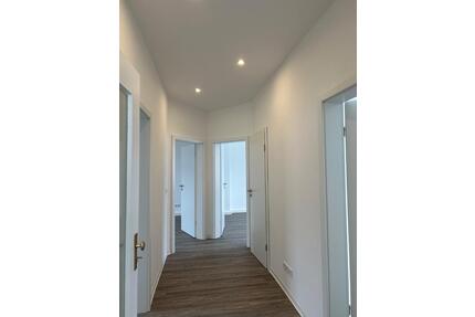 Erstbezug nach Modernisierung - 3 Zimmer Wohnung am Sonnenhügel - Osnabrück Dodesheide