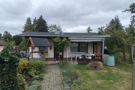 Kleingarten - 1.600,00&nbsp;EUR Kaltmiete, ca.&nbsp; 0,00&nbsp;m&sup2; in Delitzsch (PLZ: 04509)