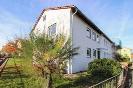 Haus zum Kaufen in Stuttgart 398.000,00 € 131.18 m²