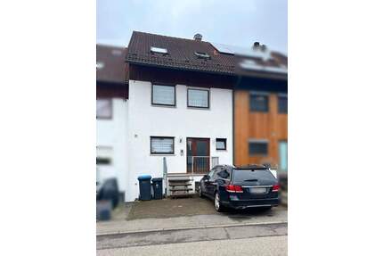 Raumwunder! Reihenhaus mit ELW in toller Lage von Albershausen zu verkaufen!