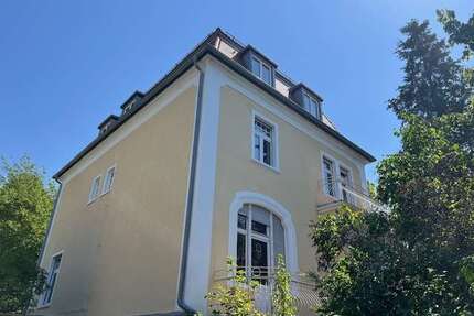 Haus zum Kaufen in Wiesbaden 1.695.000,00 € 250 m²