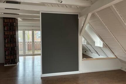 Dachgeschoss - Maisonette Wohnung mit Etagenheizung - Braunschweig Broitzem