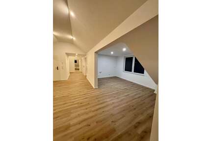 Wohnung zum Kaufen in Mülheim 290.000,00 € 108 m²