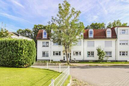 Wird bezugsfrei: Moderne 3-Zimmer-Wohnung mit Balkon und Tiefgaragenstellplatz - Velten