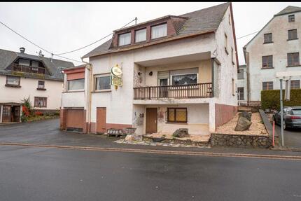 Haus zu vermieten Wohn und Geschäftshaus zu vermieten kaufen - Uersfeld