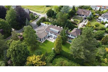 Haus zum Kaufen in Bad Pyrmont 1.095.000,00 € 600 m²