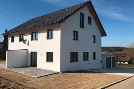 Doppelhaushälfte KFW 55 in Triftern